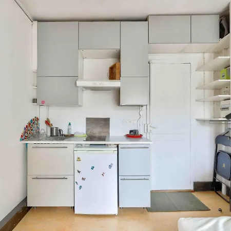 Apartament Studio Lumineux Proche Du Parc Des Buttes-chaumont Paryż